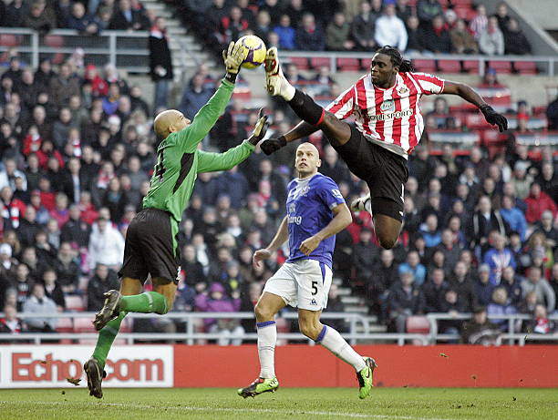 他以灵活的 他以灵活的