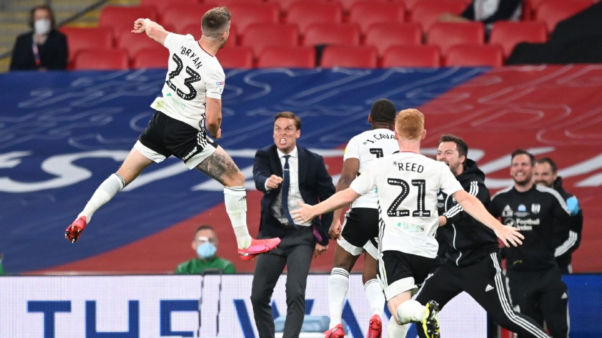 年送走乔治 年送走乔治